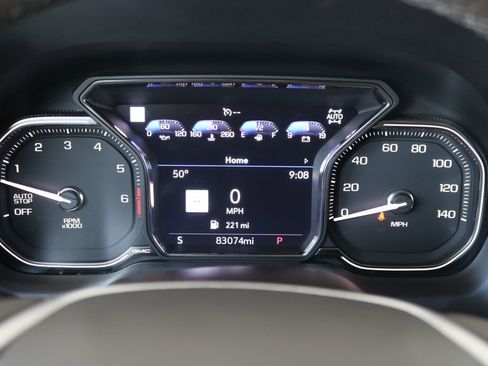 Used 2021 GMC Yukon XL SLT w/ SLT Premium Package image 64