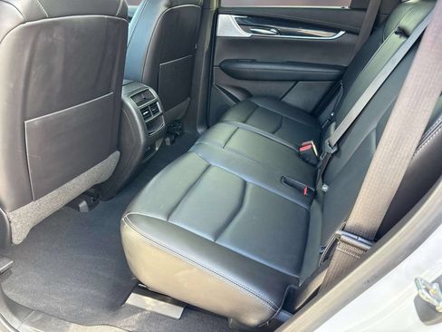 Used 2023 Cadillac XT5 Premium Luxury AWD/4WD image 11