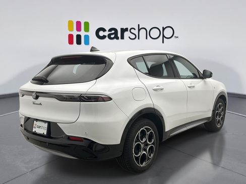 Used 2024 Alfa Romeo Tonale Ti AWD/4WD image 5