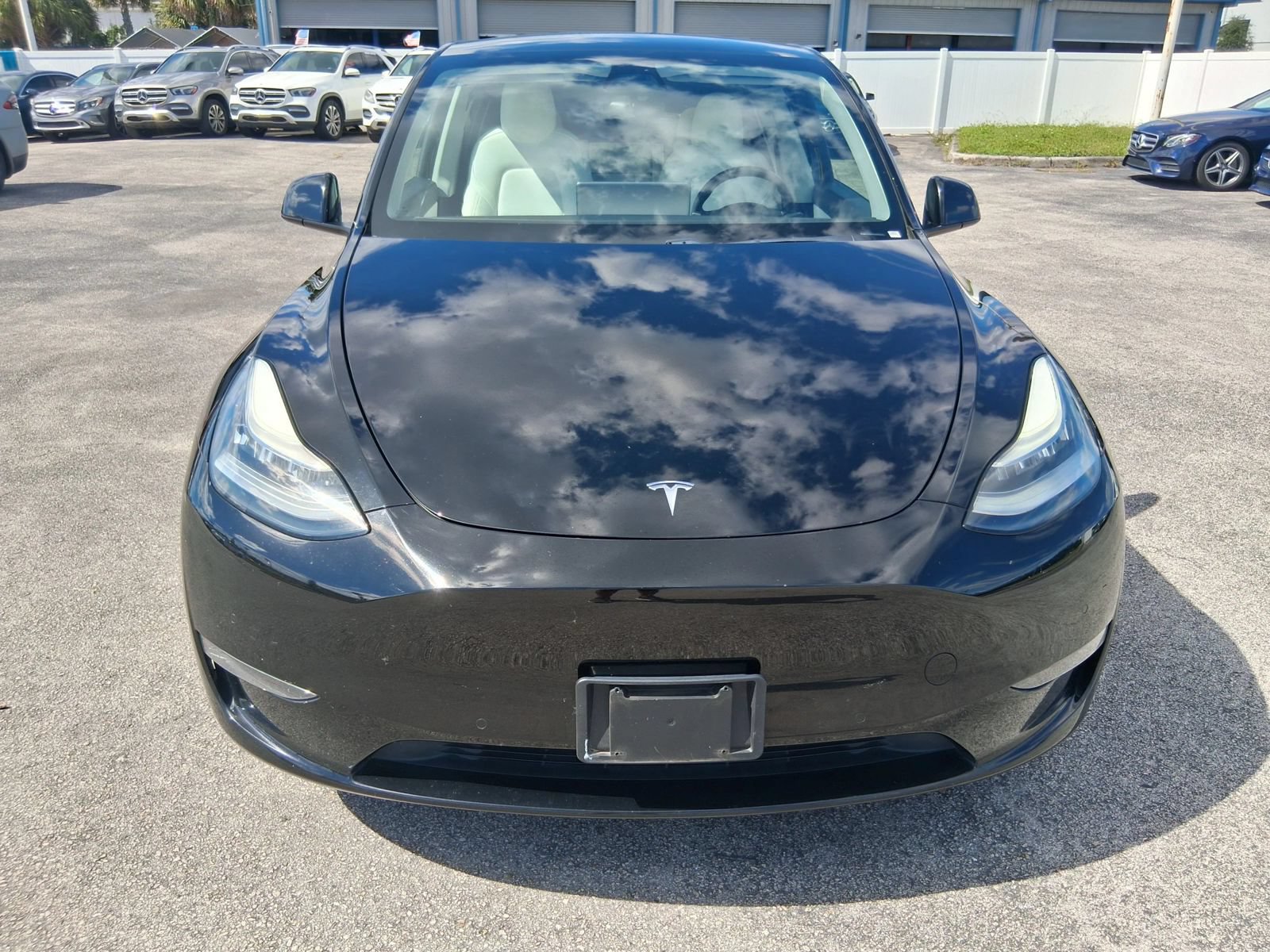 Used 2020 Tesla Model Y Long Range AWD/4WD image 2