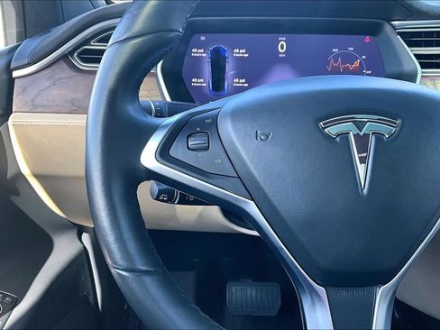 Used 2016 Tesla Model X 90D AWD/4WD image 24