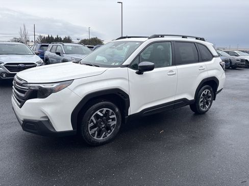 New 2026 Subaru Forester Premium image 3