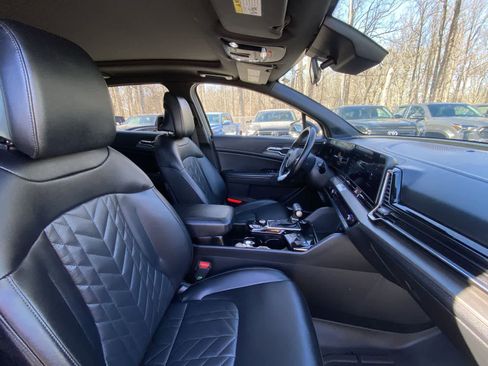 Used 2023 Kia Sportage X-Line w/ X-Line Premium Package image 28