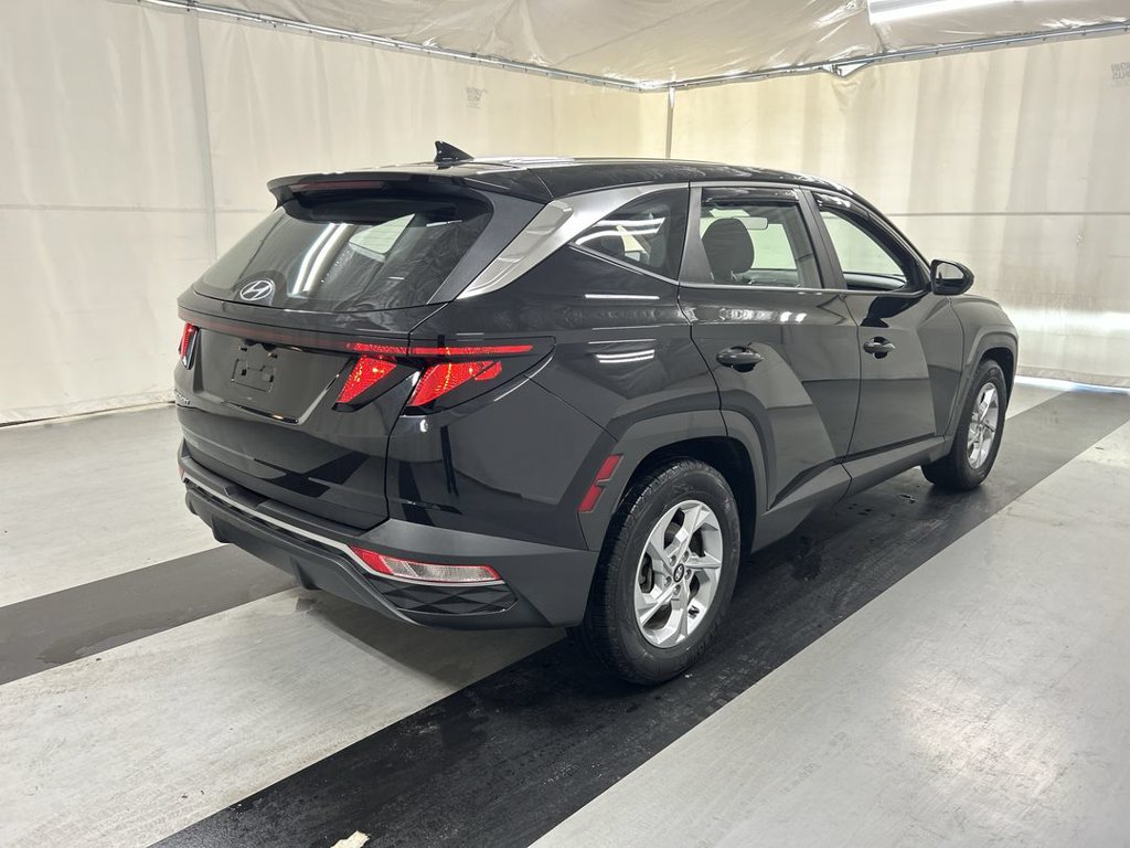 Used 2024 Hyundai Tucson SE FWD image 2