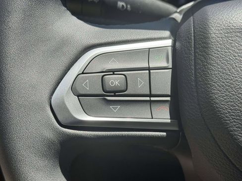 Used 2026 Jeep Compass Limited AWD/4WD image 20