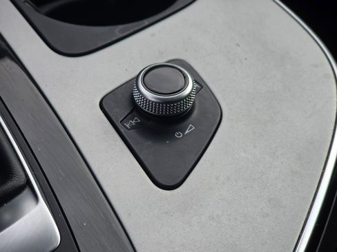 Used 2018 Audi Q7 2.0T Premium Plus image 39