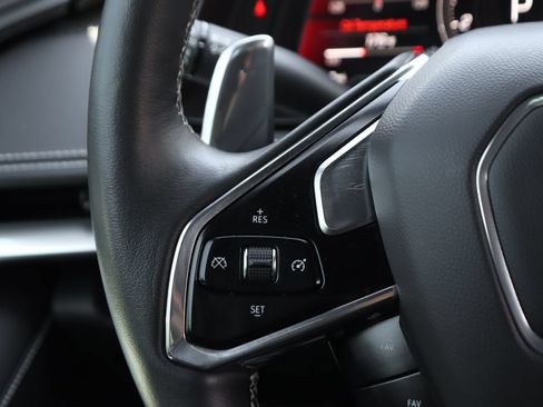 Used 2022 Chevrolet Corvette Stingray Preferred Cpe w/ Z51 Performance Package RWD image 25