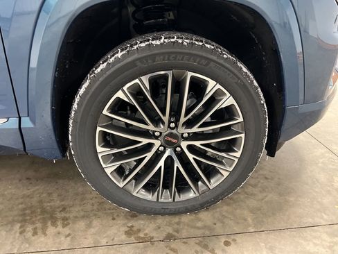 New 2026 GMC Terrain Denali w/ LPO, Black Badging Package image 20