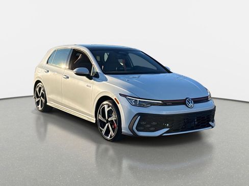 New 2026 Volkswagen GTI SE image 3