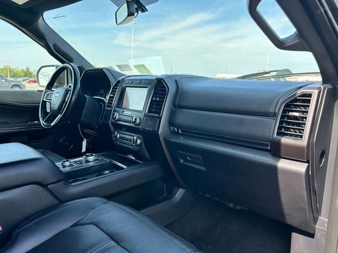 Used 2019 Ford Expedition Limited AWD/4WD image 10