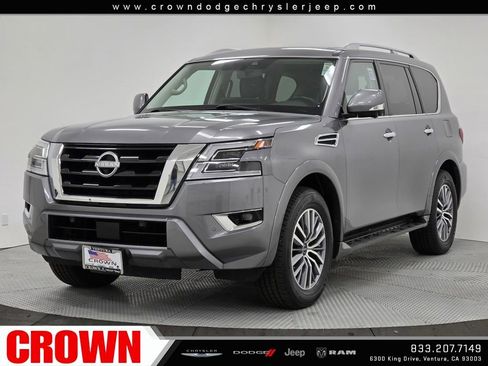 Used 2024 Nissan Armada SL w/ Captain's Chairs Package image 3