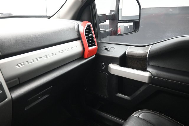 Used 2021 Ford F250 Lariat w/ Chrome Package AWD/4WD image 8