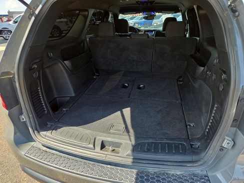 Used 2023 Dodge Durango SXT Launch Edition image 8