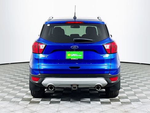 Used 2019 Ford Escape Titanium image 10