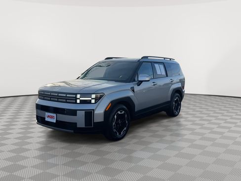 Used 2025 Hyundai Santa Fe SEL image 4