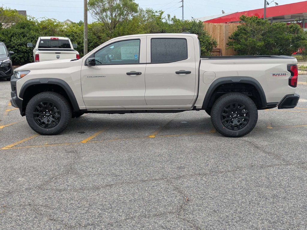 New 2026 Chevrolet Colorado Trail Boss AWD/4WD image 7