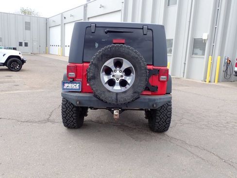 Used 2010 Jeep Wrangler Unlimited Rubicon w/ Trailer Tow Group AWD/4WD image 3