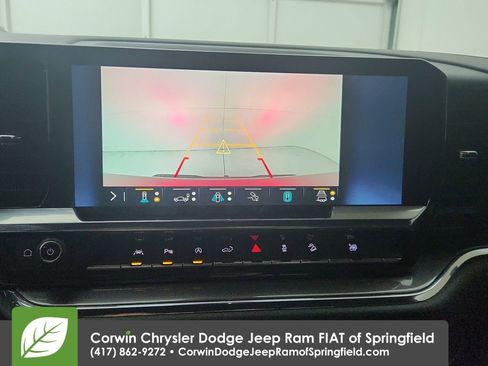 Used 2023 Chevrolet Silverado 1500 High Country w/ Technology Package image 25