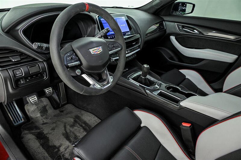 Used 2024 Cadillac CT5 V Blackwing w/ Carbon Fiber Package 2 RWD image 35