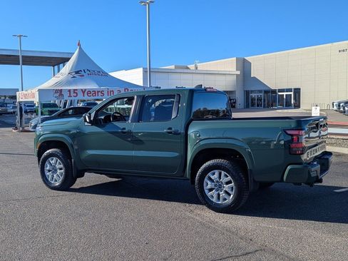 Certified 2022 Nissan Frontier SV w/ Technology Package image 4