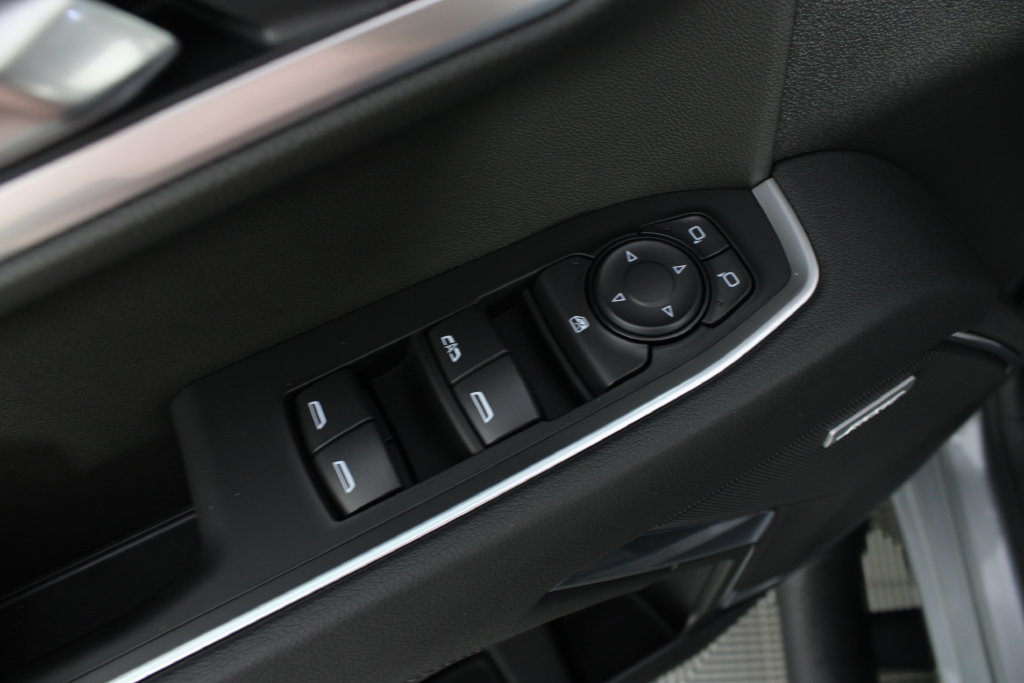 New 2026 Chevrolet Silverado 1500 RST w/ Redline Edition AWD/4WD image 14