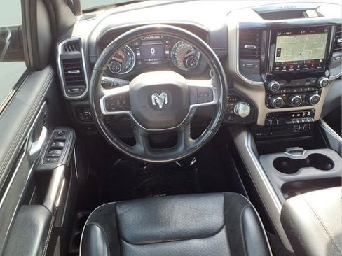 Used 2019 RAM 1500 Laramie w/ Sport Appearance Package AWD/4WD image 4