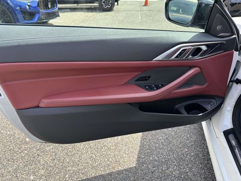 Used 2022 BMW 440i xDrive Convertible w/ Premium Package image 13