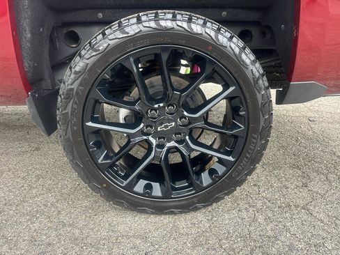 Used 2016 Chevrolet Silverado 1500 LT w/ All Star Edition AWD/4WD image 9