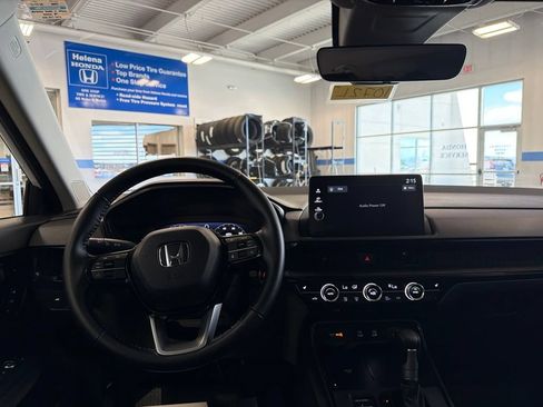 Used 2026 Honda CR-V EX-L image 11