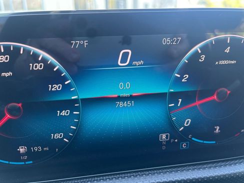 Used 2021 Mercedes-Benz A 220 image 27