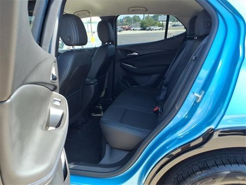 Used 2025 Buick Encore GX Sport Touring image 16