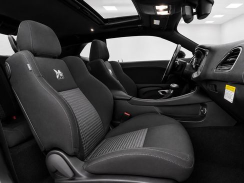 Used 2022 Dodge Challenger R/T Scat Pack w/ Shaker Package RWD image 17