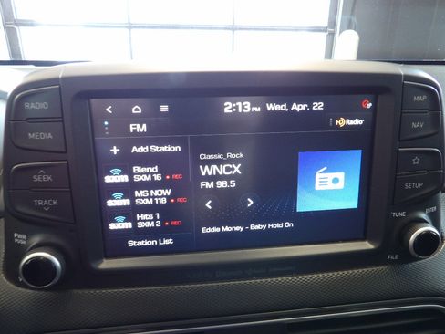 Used 2020 Hyundai Kona Ultimate w/ Cargo Package AWD/4WD image 34