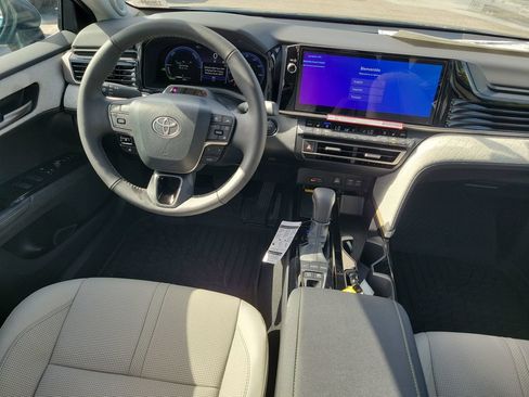 New 2026 Toyota Camry XLE w/ Premium Plus Package FWD image 27