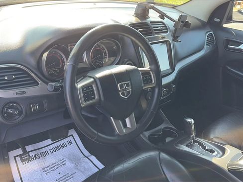 Used 2017 Dodge Journey Crossroad w/ Rear Seat Video Group I image 10