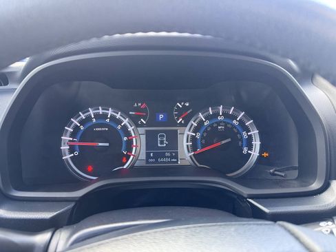 Used 2014 Toyota 4Runner Limited AWD/4WD image 22