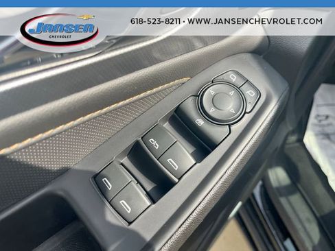 Used 2021 Chevrolet Traverse Premier image 23