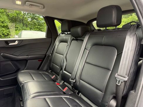 Used 2023 Ford Escape Platinum AWD/4WD image 12