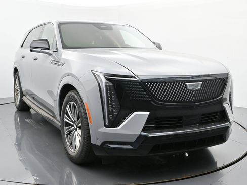 New 2026 Cadillac Escalade IQ Sport 1 w/ LPO, Floor Liner Package image 8