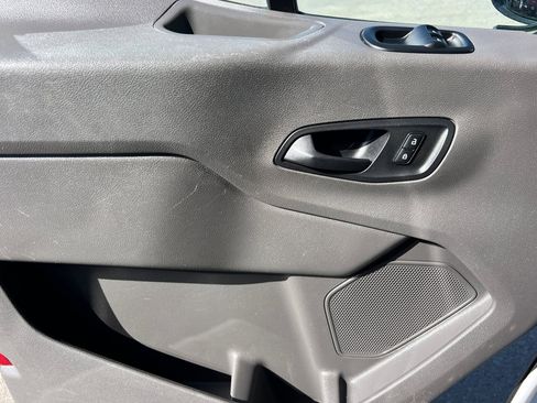 Certified 2021 Ford Transit 350 XLT image 12