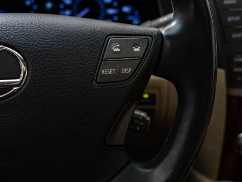 Used 2011 Lexus LS 460 AWD w/ Luxury Value Edition image 30