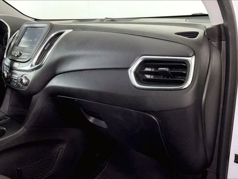 Used 2018 Chevrolet Equinox LT image 22