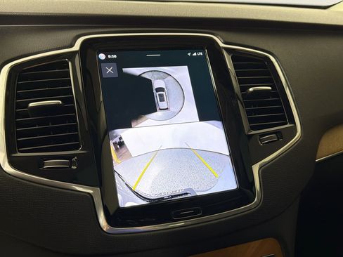 Certified 2024 Volvo XC90 B5 Plus image 14