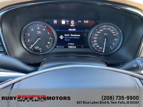 Used 2020 Cadillac XT5 Premium Luxury w/ Platinum Package AWD/4WD image 17