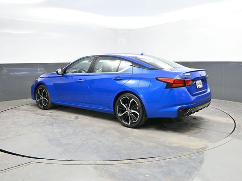 Used 2025 Nissan Altima 2.5 SR image 7