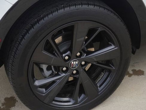 Used 2025 Buick Envision Sport Touring AWD/4WD image 11