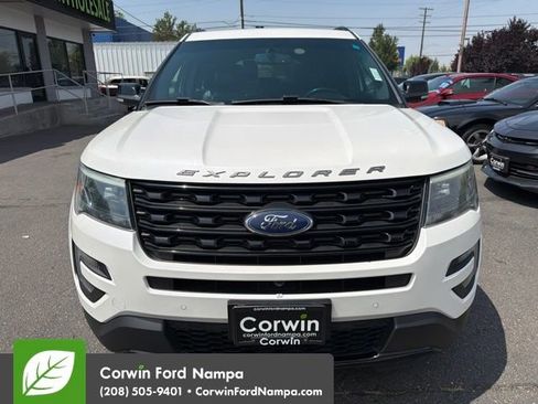 Used 2016 Ford Explorer Sport w/ Equipment Group 401A AWD/4WD image 2