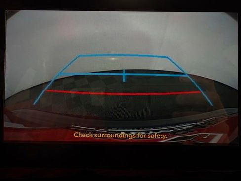 Used 2025 Toyota Corolla SE image 26