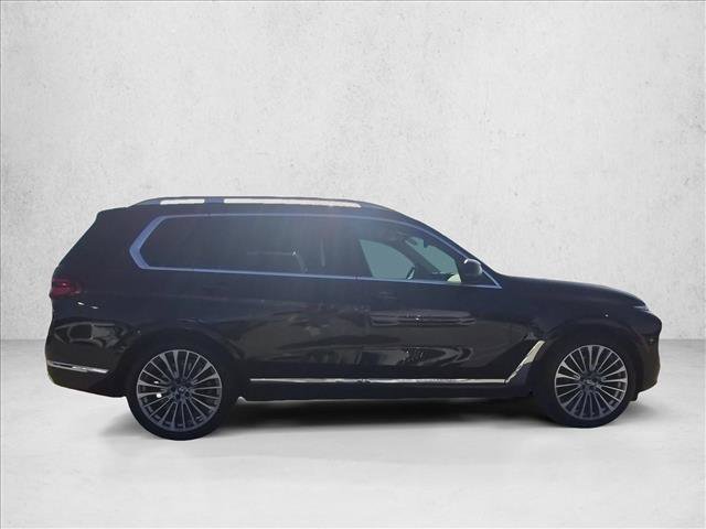 Used 2026 BMW X7 xDrive40i w/ Premium Package AWD/4WD image 5