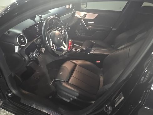 Used 2020 Mercedes-Benz A 220 image 3